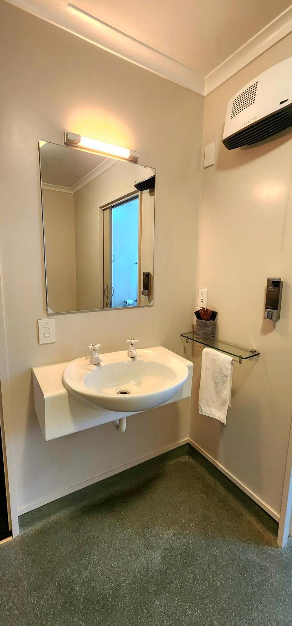 ماسترتون Acorn Estate Motel المظهر الخارجي الصورة