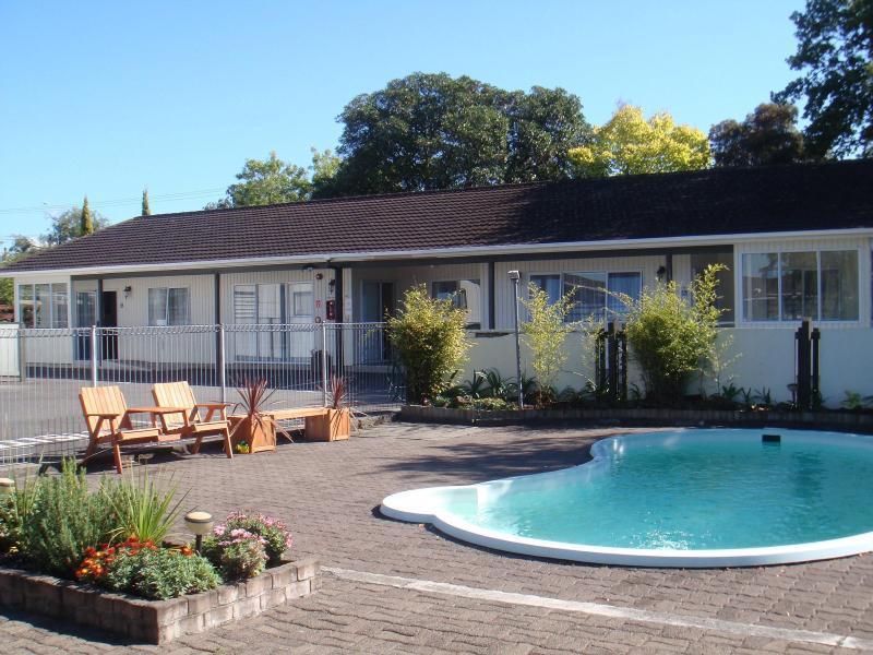 ماسترتون Acorn Estate Motel المظهر الخارجي الصورة